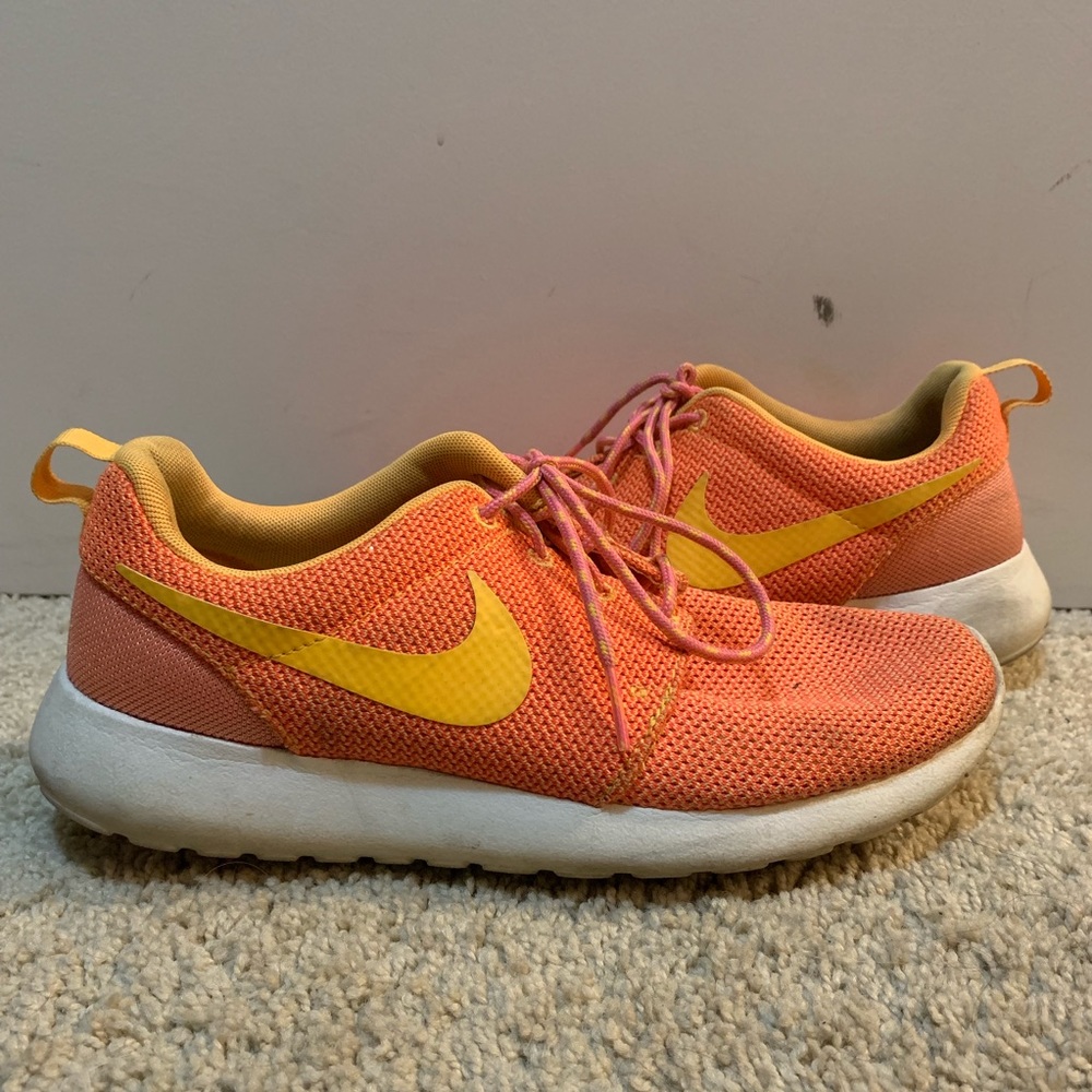 nike roshe runs